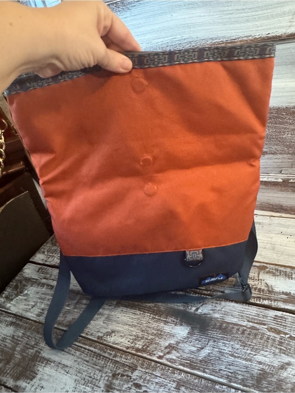 Kavu Two-Tone Crossbody Messenger Bag in Brown and Navy - Picture 5 of 8